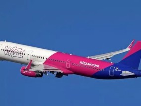 Wizz航空推出了每年500英镑以下的“无限航班”优惠，但有一个条件